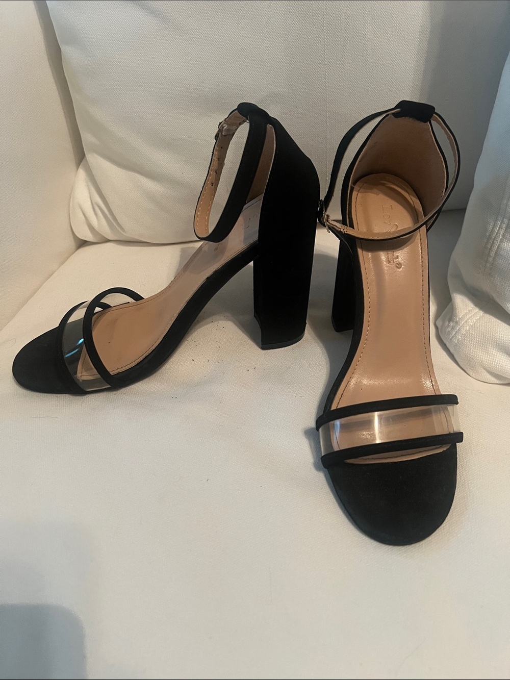 Lovemark Black Ankle-Strap Clear Band Block Heel Sandals size 6.5